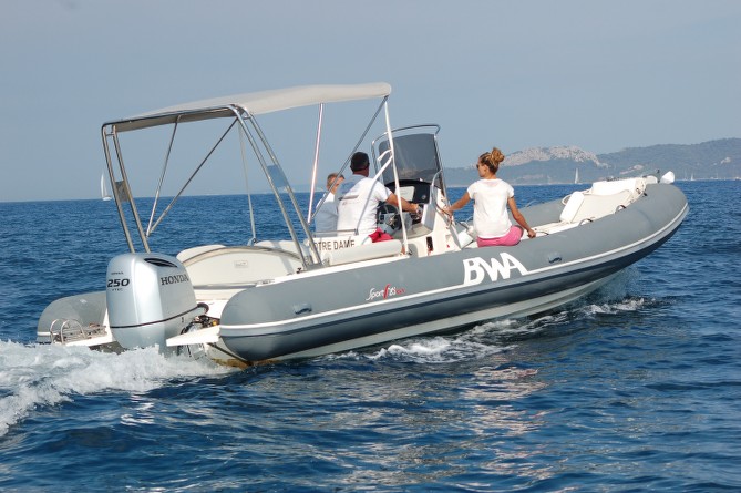 XL Yachting © J. Veyssade (88)_669x445_hyeres_tourisme