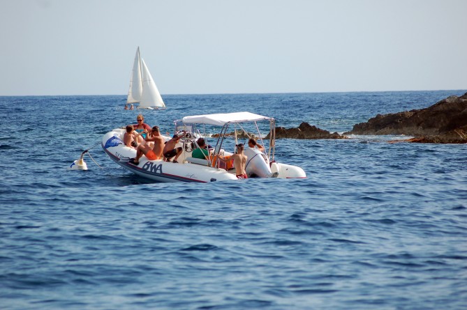 XL Yachting © J. Veyssade (95)_669x445_hyeres_tourisme